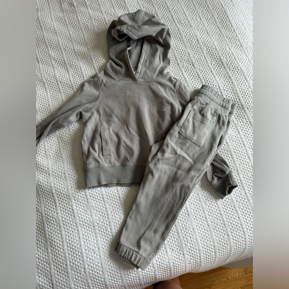 KITH KIDS SIZE 2 Sweatsuit